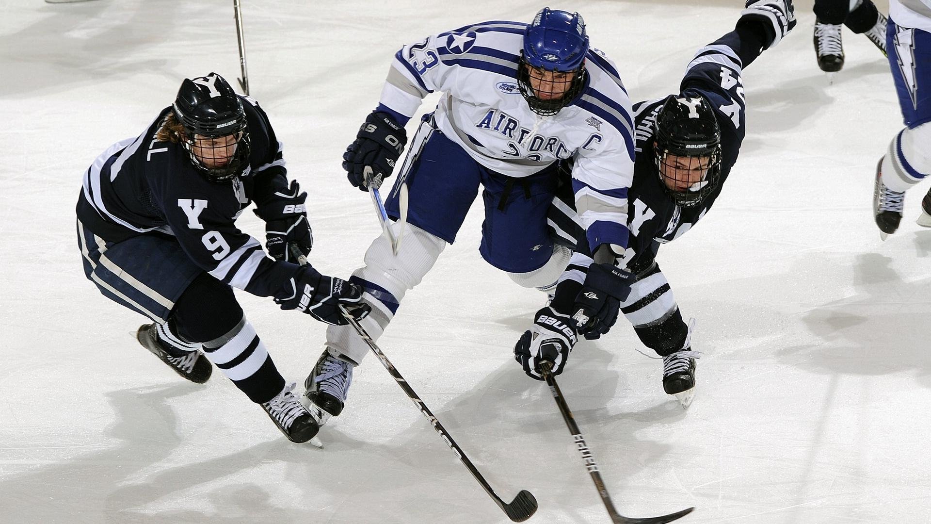 世界杯2026-F1新赛季揭幕战之夜，穆勒扛起全队